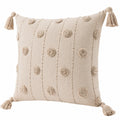 Cojín decorativo 45 x 45 cm beige de tejido texturizado con borlas estilo bohemio