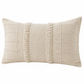 Cojín rectangular 50 x 30 cm de tejido beige con textura estilo bohemio