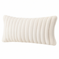 Cojín rectangular 50 x 30 cm de pelo sintético crema decorativo suave